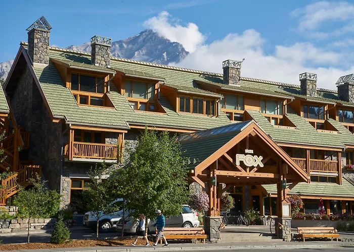 Fox Hotel And Suites